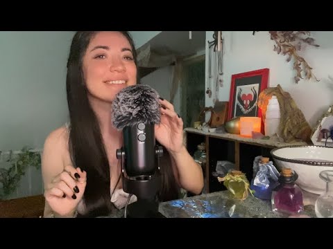 ASMR - tapping, kisses, clicks and fluffy mic sounds