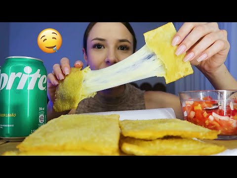 ASMR MUKBANG - PASTÉIS SUPER CROCANTES COM MUUUITO QUEIJO 🧀