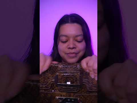 Bag massage 💆‍♀️👜✨  #asmr  #asmrcommunity #softspoken #asmrfr #softspokenasmr