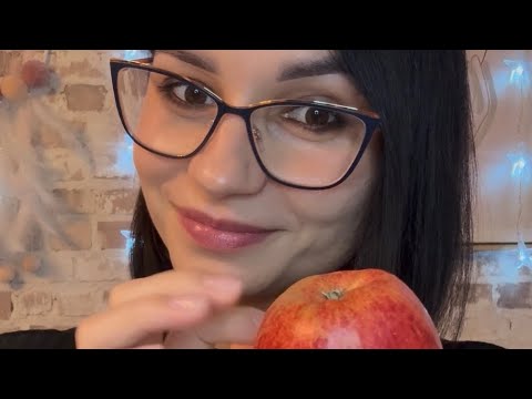 Eating ASMR - Pomegranate & Apple