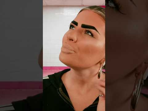 ASMR british chav girl positive affirmations 🫶🏼🩷 #asmr #asmrroleplay