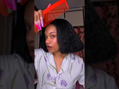 ASMR easy quick hairstyle 😳😱 #asmr #hairtok #hairstyle #fast