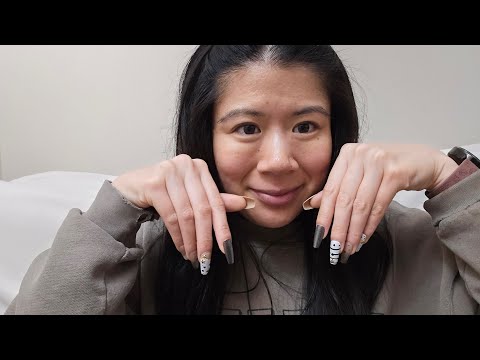 ASMR - Tingly long nail  tapping 💕 (Rambling about nonsense) 💋