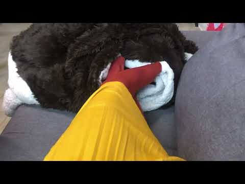 ASMR feet in nylons resting on break