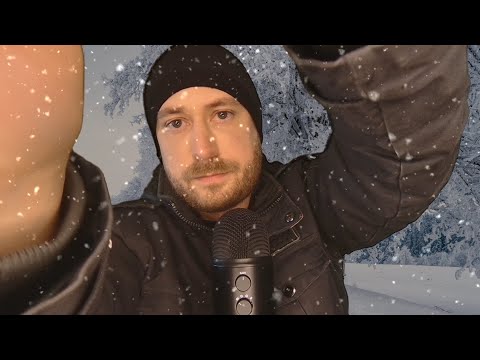ASMR - Je m'assure que tu es chaudement habillé pour l'extérieur