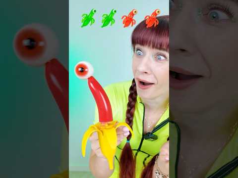 ASMR Green VS Red Gummy Eyeballs Jelly Bananas #asmr #mukbang