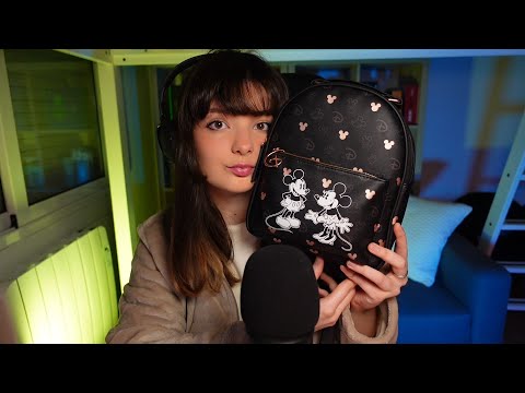 ¡Os ENSEÑO qué hay en mi BOLSO! (ASMR) 👜