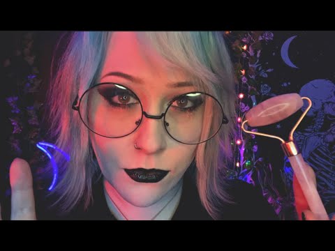 ASMR | The Dark Moonlight Spa | giving you a facial!