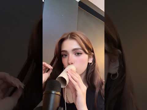 حرکات دست آرام بخش همراه زمزمه #asmr #asmrsleep #asmrsound #asmrvideo  #asmrmakeup #نامفهوم