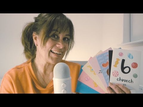 ASMR Welsh Flash Cards; Whispering and Plastic Bubble Wrap sounds