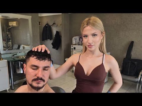 💈HARD TO LOOK AWAY… 😌 | IRIS’ SLOW & HYPNOTIC ASMR SCALP MASSAGE EXPERIENCE w/ BACK SCRATCH