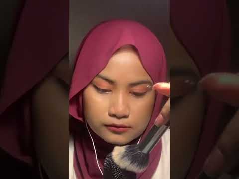 Mic Brushing