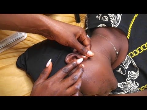 Asmr Ear Picking And cleaning For Those Want To Sleep  in 5 minutes.