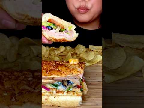HUGE SUBWAY TURKEY FOOTLONG #asmr #subway #subsandwich #food #mukbang #eatingshow