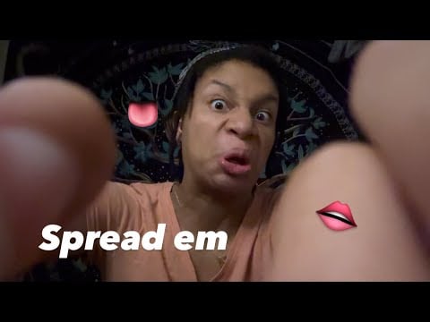 ASMR - Spread em *Mouth Sounds.* (Lyanne)