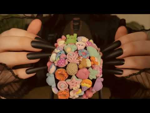 *one minute asmr* textured mic scratching (no talking)