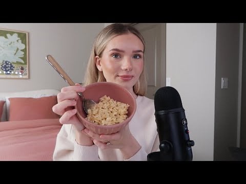 ASMR | eating mac & cheese *mouth sounds*