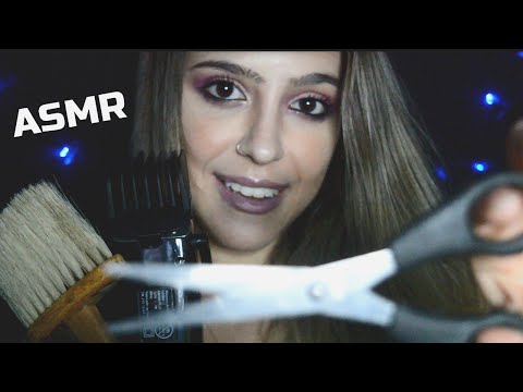 ASMR ROLEPLAY - Cabeleireira cortando seu cabelo (corte masculino)