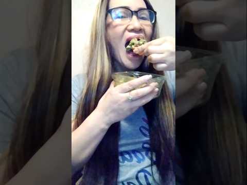 CHICHARON WITH GUACAMOLE #food #shortsfeed #everyone #viral #mukbang