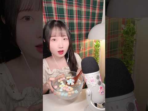 ASMR🧊 나무 숟가락으로 얼음 물 저으면 소리가 너무 좋아요