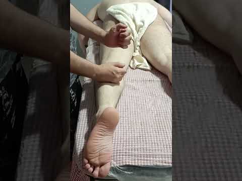 ASMR LEG TURKISH AMAZING MASSAGE  #massage #easyturkish #relax #chiropractor #satisfying #relaxing