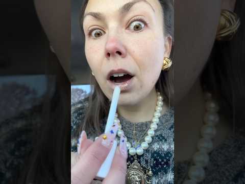 Trying a new Y2K lip gloss! ✨ #makeupasmr #asmrmakeup #lipgloss #bestlifebybrooke #asmrtingles