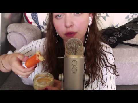 ASMR|| eating CRUNCHY foods