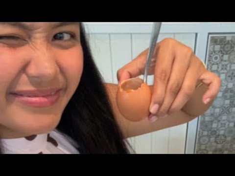 Asian Babe ASMR BREAKFAST