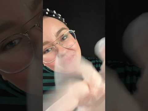 #tingles #relax #asmr #josefinasmr #asmrsvenska #satisfying #asmrshorts #satisfyingasmr #gloves