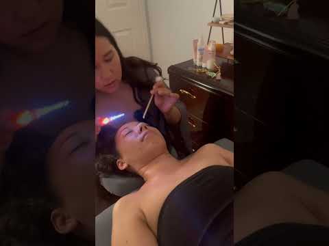 Face inspection with light ASMR #asmr #asmrvideo #asmrinspection #asmrrealperson #asmrsleep