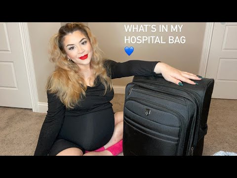 ASMR what’s in my hospital bag 🏥💙