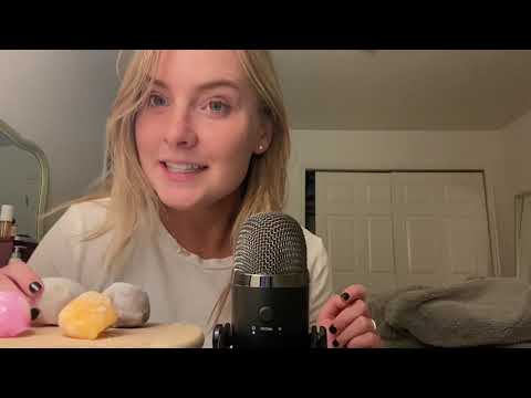 ASMR eating mochi ice cream!