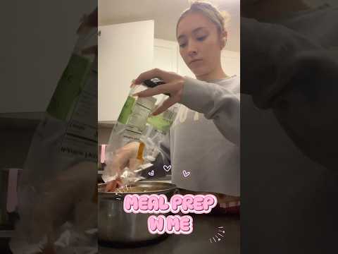 Meal prep for the week w me!!💖 #asmrsoftspoken #mealprep