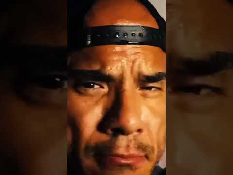 #asmr #relax #sleepingtriggers #chaotic #satisfying #aggressiveasmr #tingles #relaxing #memes  #fyp