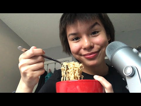 ASMR eating ramen 🍜🧡