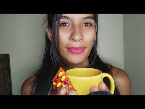 ASMR CUIDANDO DE VOCÊ DOENTE!!