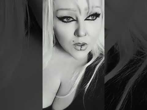 It hurts!!! #asmr #bloopers #comedy #funny