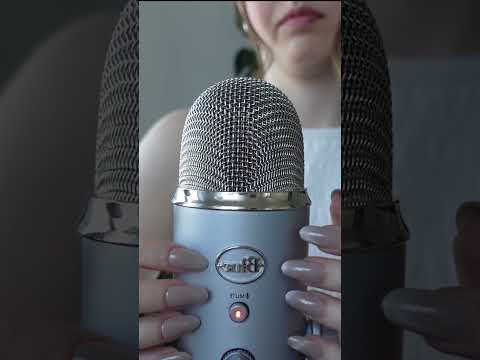 Tapping on the Mic Base #asmr