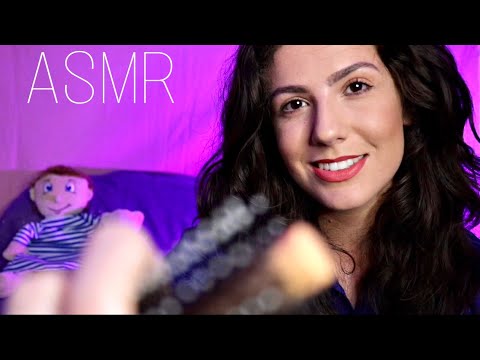 ASMR : MÃE TE ARRUMANDO PARA IR A ESCOLA (atenção pessoal)