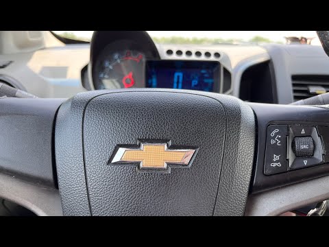 ASMR | custom revving, tapping, & scratching 🚗