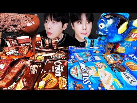 ASMR MUKBANG | 편의점 블루 브라운 디저트 먹방 라면 아이스크림 초콜릿 & BLUE DESSERT HONEY JELLY CANDY