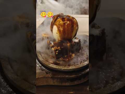 Sizzling brownie 😋🤤 #shorts #food #chocolate