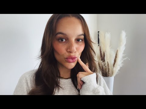 ASMR | BIRTHDAY KISSES