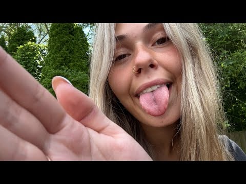 ASMR Fast & Aggressive Mouth Sounds👄