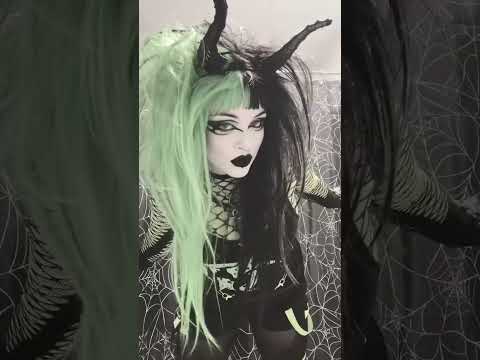 Industrial mode ☣️ #goth #gothfashion #gothic #gothgirl #gothicsubculture #industrial