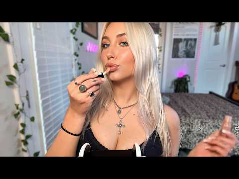 15 minutes of Girlfriend Kisses on Your Face!