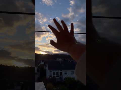 Calm sunset ASMR | tapping the sky and clouds