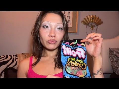 ASMR candy eating (up close, mouth sounds & eating sounds)