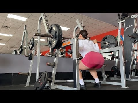 Gym vlog en soft spoken (pierna, espalda y hombro) 