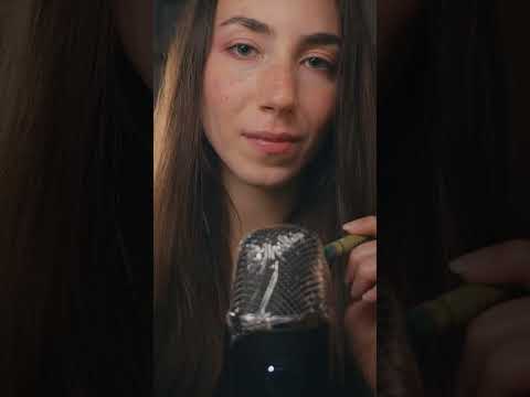 Oil Pastels on mic asmr  🖍️ #tingles #relax